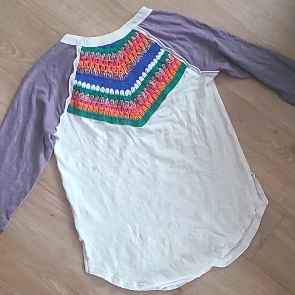 Free People Raglan Crochet 3/4 Long Sleeved Top, Size XS but fits Bigger
